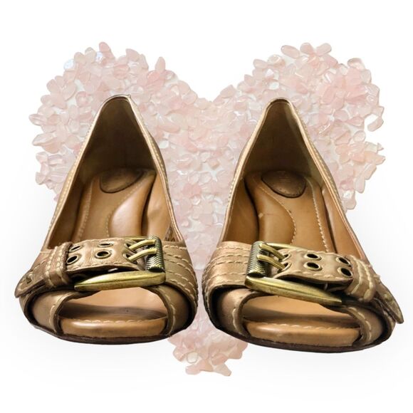 FOSSIL Gold Leather Block Heels, Peep toe with buckle, Women's Size 8 1/2 - Picture 6 of 13